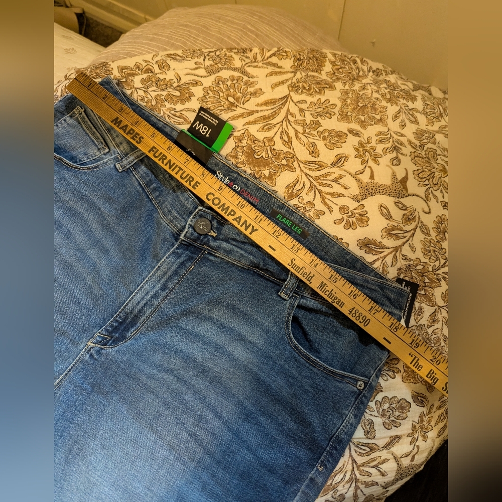 Style & Co flare jeans 18 nwt - Picture 5 of 11